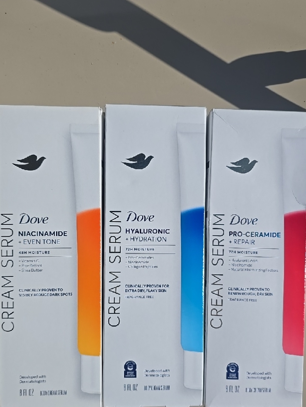 Dove Hyaluronic + Hydration Cream Serum — Blue